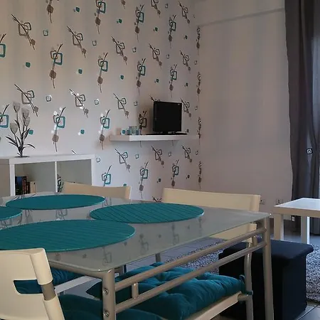 Les Charmilles Apartment *