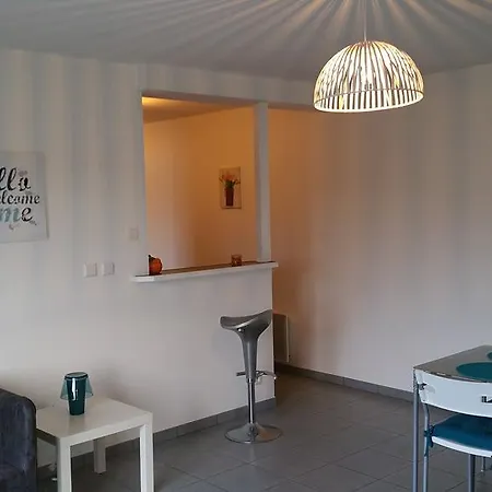 Les Charmilles Apartment