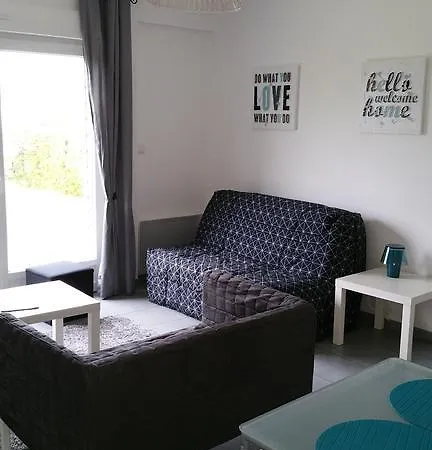 Les Charmilles Apartment